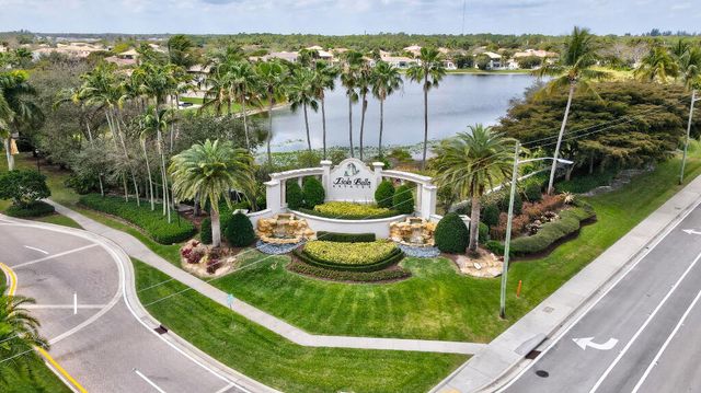 7384 Moneta Street, Lake Worth, FL 33467