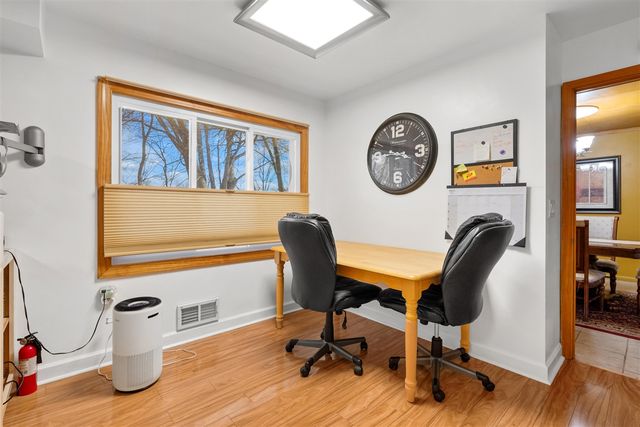 8390 Gull Road, Richland, MI 49083