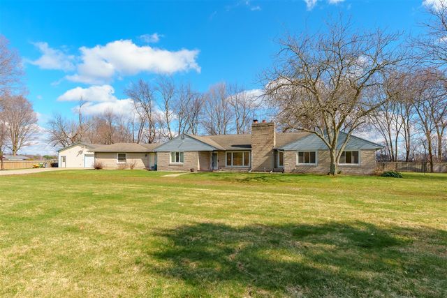 8390 Gull Road, Richland, MI 49083