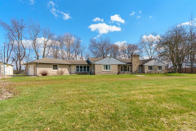 8390 Gull Road, Richland, MI 49083