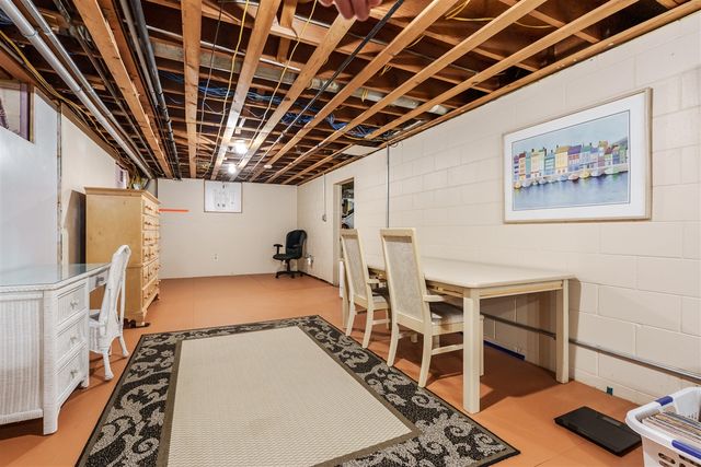 8390 Gull Road, Richland, MI 49083