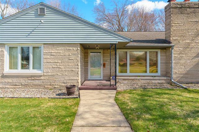 8390 Gull Road, Richland, MI 49083