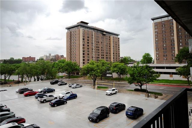600 E Admiral Boulevard 604, Kansas City, MO 64106
