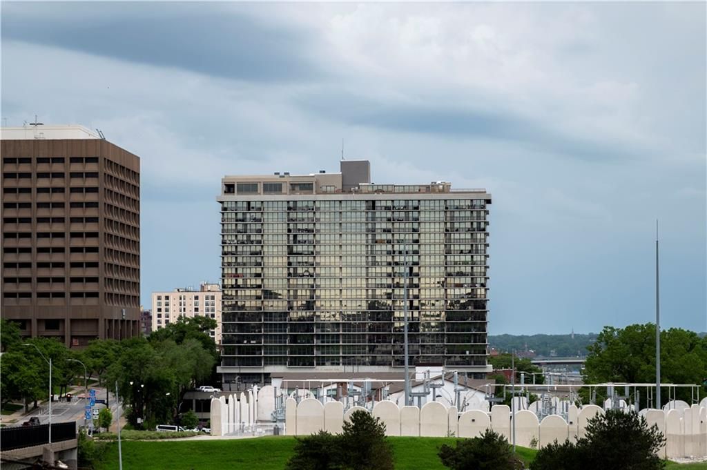600 E Admiral Boulevard 604, Kansas City, MO 64106