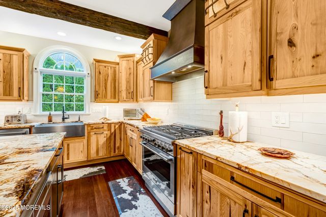 909 Brookside Avenue, Ocean Twp, NJ 07712