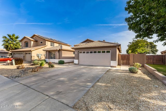 8401 W CHERRY HILLS Drive, Peoria, AZ 85345