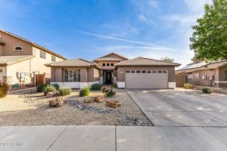 8401 W CHERRY HILLS Drive, Peoria, AZ 85345