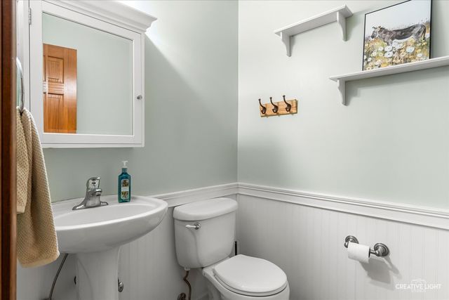 3204 Kennedy Court, Montgomery, IL 60538