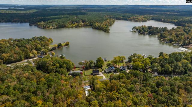 1273 Wateree Estates Road, Winnsboro, SC 29180