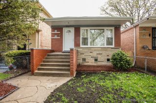 9015 S Carpenter Street, Chicago, IL 60620