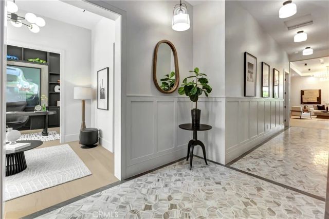 15362 Seine Cir., Irvine, CA 92604
