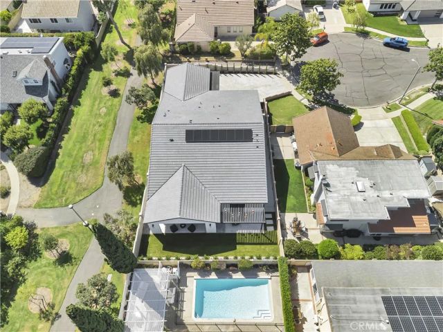 15362 Seine Cir., Irvine, CA 92604