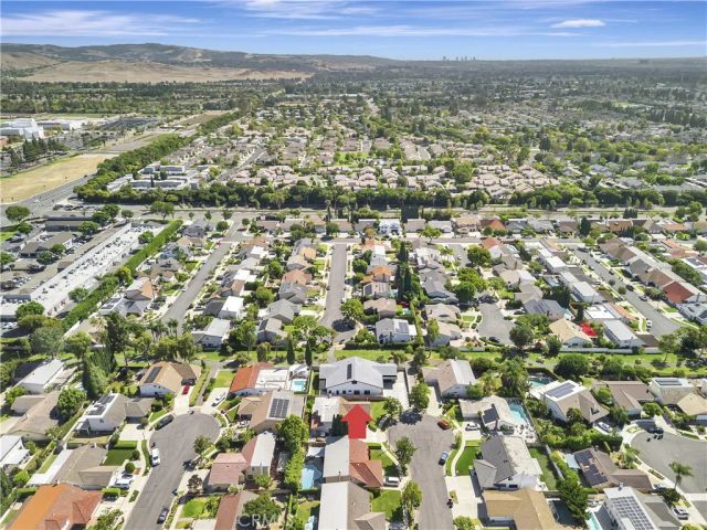 15362 Seine Cir., Irvine, CA 92604
