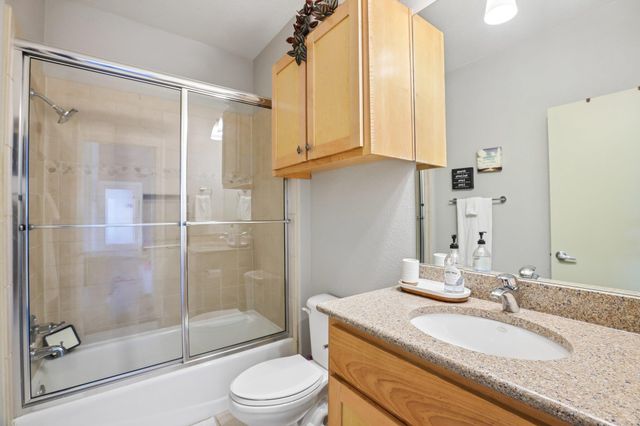 5910 Travis Woods CV, Austin, TX 78734