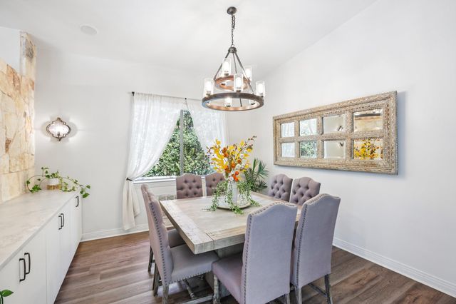 5910 Travis Woods CV, Austin, TX 78734