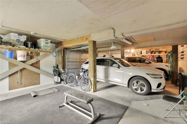2130 Sunset CIR, Sanibel, FL 33957