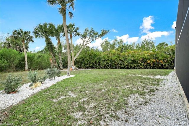 2130 Sunset CIR, Sanibel, FL 33957