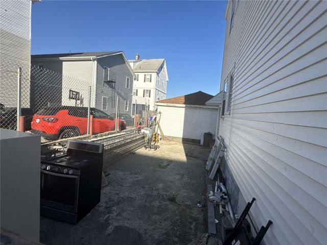 171 Reynolds Avenue, Providence, RI 02905