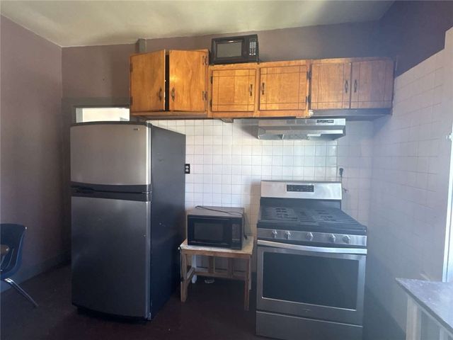 171 Reynolds Avenue, Providence, RI 02905