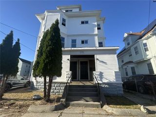 171 Reynolds Avenue, Providence, RI 02905