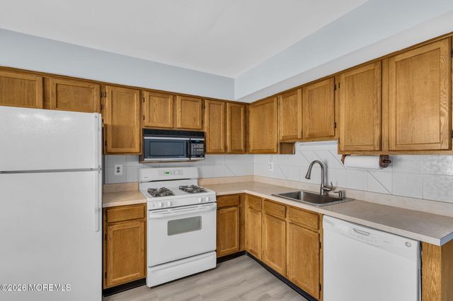 515 Sandra Place, Brick, NJ 08724