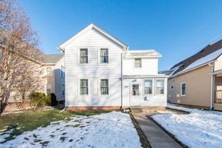 519 N Ash Street, Waukegan, IL 60085