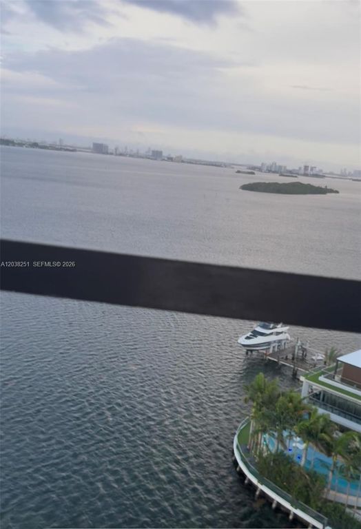 11930 N Bayshore Dr PH-8, North Miami, FL 33181