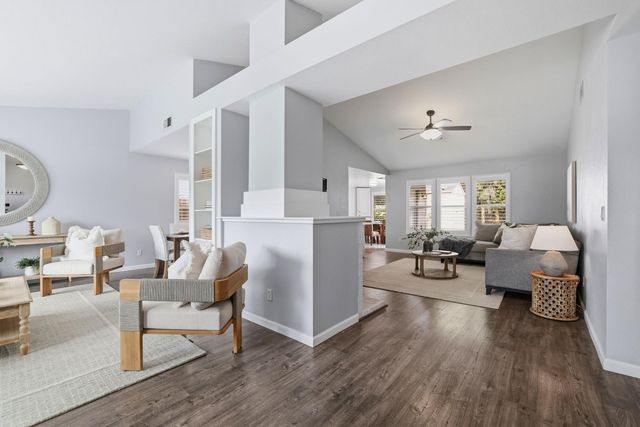 6801 Paseo Del Sol Way, Elk Grove, CA 95758