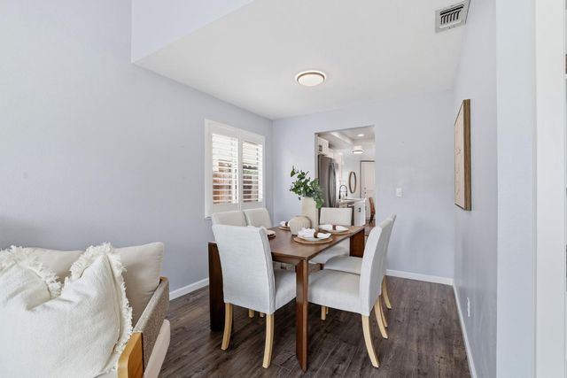 6801 Paseo Del Sol Way, Elk Grove, CA 95758