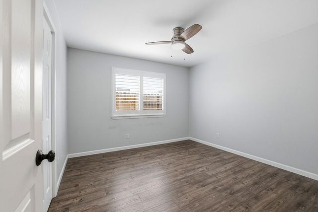 6801 Paseo Del Sol Way, Elk Grove, CA 95758