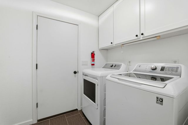 6801 Paseo Del Sol Way, Elk Grove, CA 95758