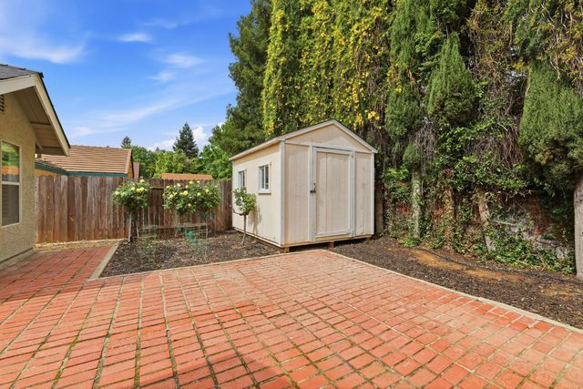 6801 Paseo Del Sol Way, Elk Grove, CA 95758