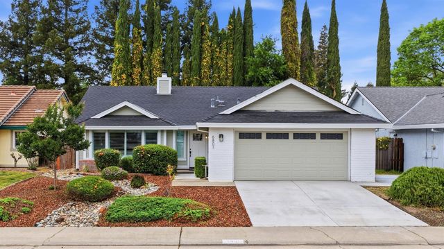 6801 Paseo Del Sol Way, Elk Grove, CA 95758