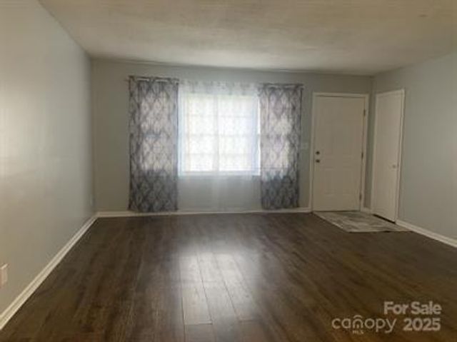 120 Booker Street, Wingate, NC 28112
