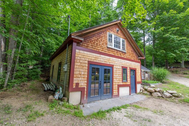 314 Old Mail Road, Tamworth, NH 03886