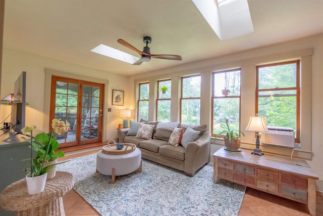 314 Old Mail Road, Tamworth, NH 03886