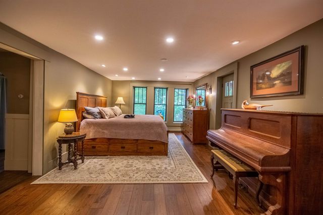 314 Old Mail Road, Tamworth, NH 03886