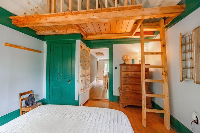 314 Old Mail Road, Tamworth, NH 03886