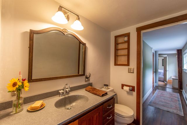 314 Old Mail Road, Tamworth, NH 03886