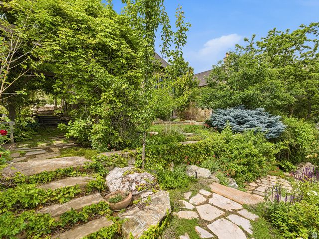 2808 E 3025 N, Layton, UT 84040
