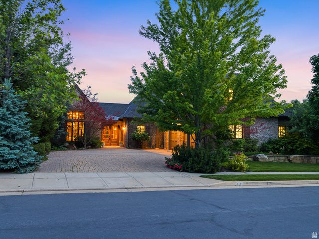 2808 E 3025 N, Layton, UT 84040