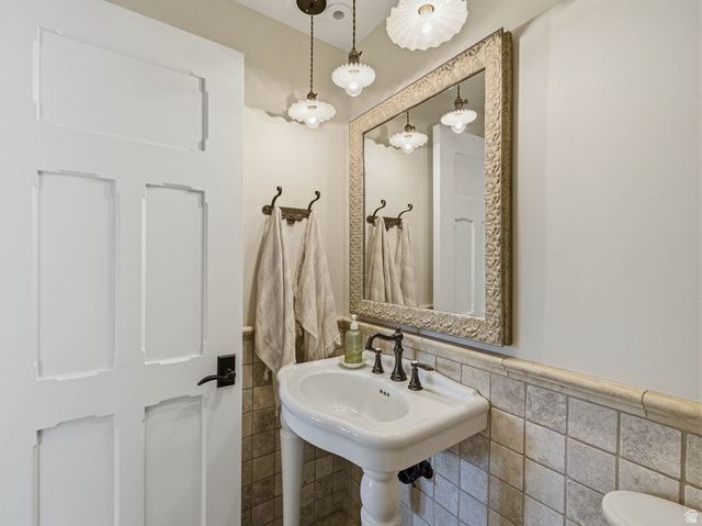 2808 E 3025 N, Layton, UT 84040