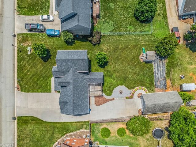 203 Naola Court, Archdale, NC 27263