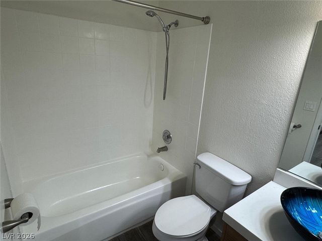 8410 Eldora Avenue 2067, Las Vegas, NV 89117