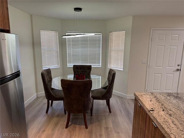 8410 Eldora Avenue 2067, Las Vegas, NV 89117