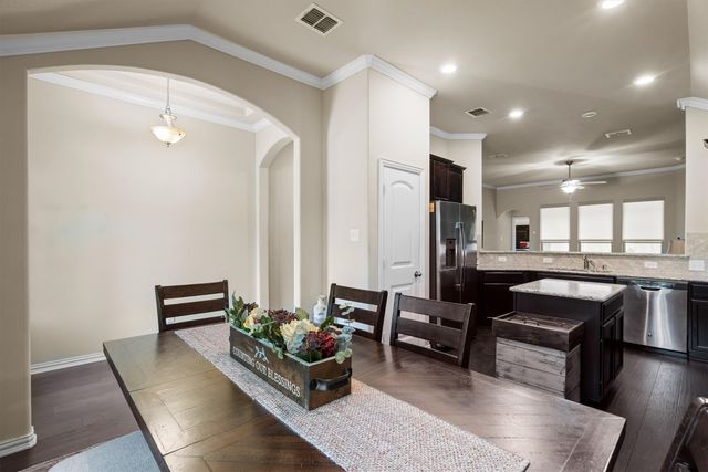 1917 Sapphire Street, Denton, TX 76210