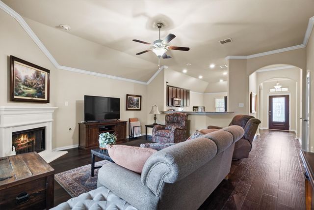 1917 Sapphire Street, Denton, TX 76210
