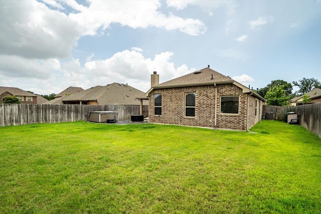 1917 Sapphire Street, Denton, TX 76210