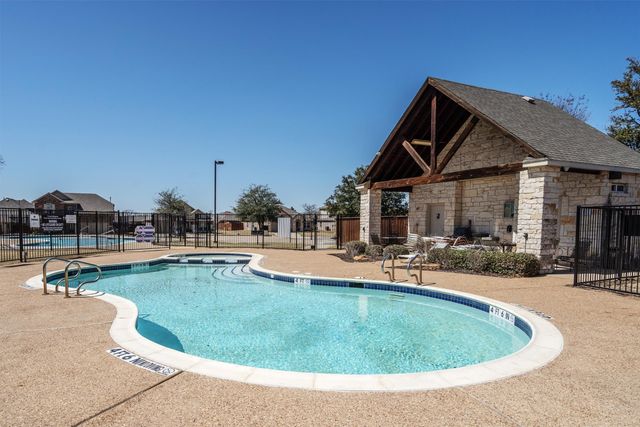 1917 Sapphire Street, Denton, TX 76210