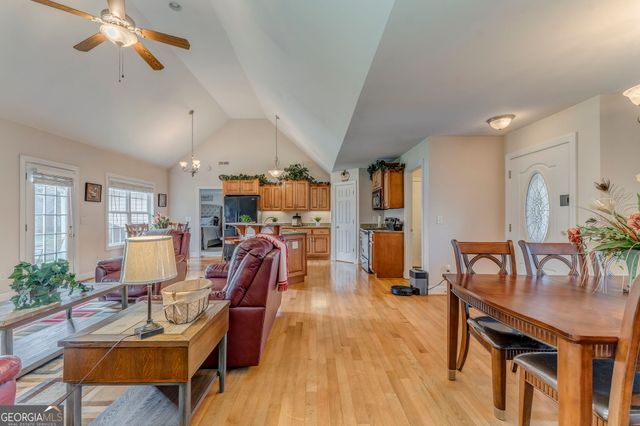 9 Royal Oak Drive NE, Rome, GA 30165